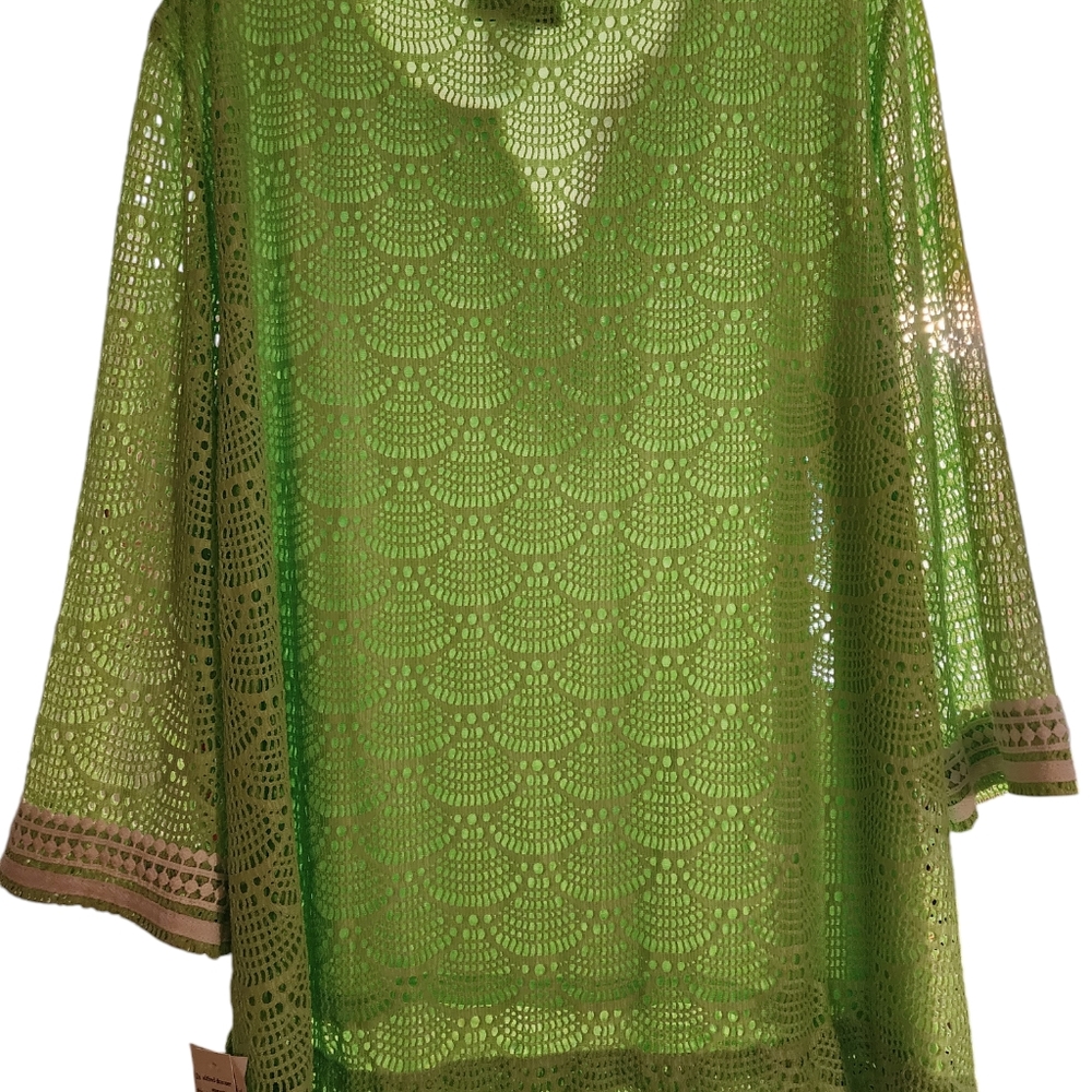 Top - Picture 4 of 4